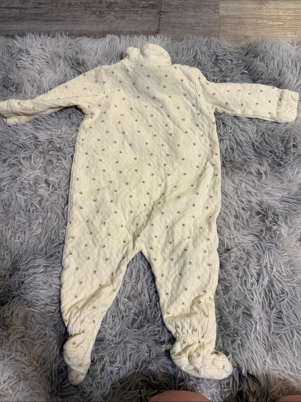 Vintage Winnie the Pooh one-piece - Picture 7 of 7